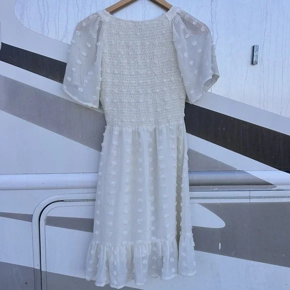 Annebouti Swiss Dot Midi Dress Sz XS Cream Smocked Cute Swing Ruffle Hem Girlie - Picture 5 of 10